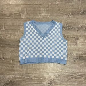 ❤️5/$15❤️Checkered Blue Vest